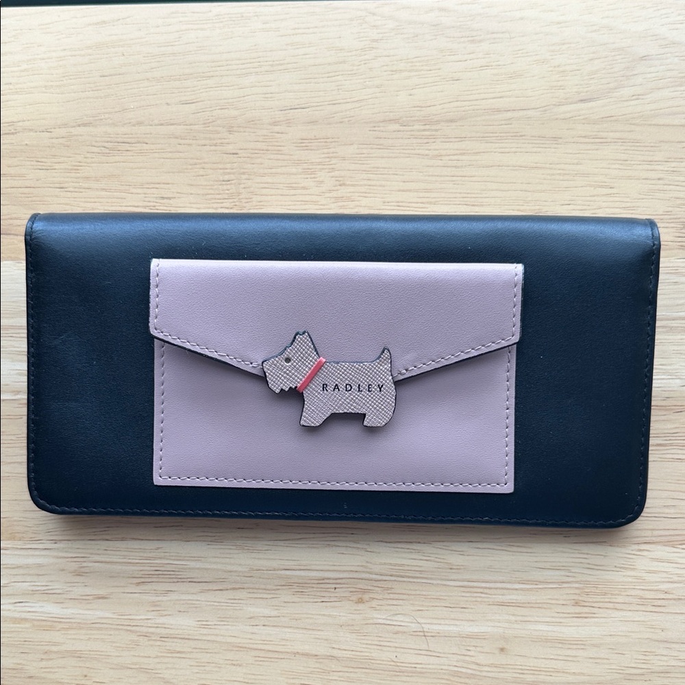RADLEY LONDON Black and Pink Wallet